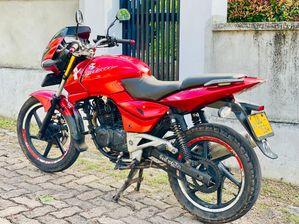 Bajaj Pulsar 200 2008