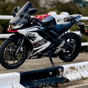 Yamaha R15 V3 2020 - Image 2