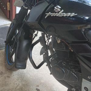 Bajaj Pulsar 180 2010 - Image 2