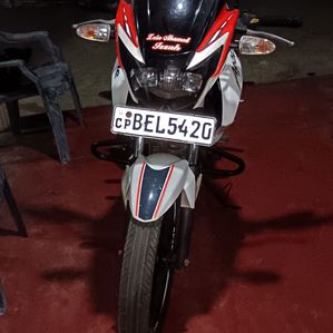 TVS Apache RTR 160 2017 - Image 2