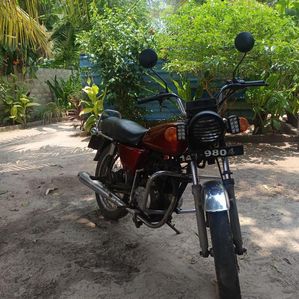 Bajaj Boxer 2000 - Image 3