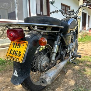 Honda CD 125 Benly 1991 - Image 3