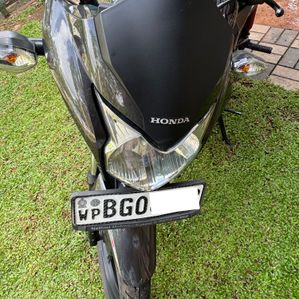 Honda Twister 2017 - Image 3