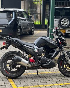 Yamaha FZ 2011
