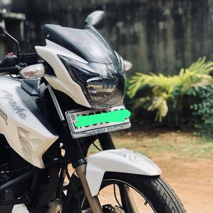 TVS Apache RTR 180 2016 - Image 2