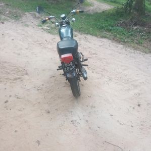 Honda CG125 1979 - Image 3