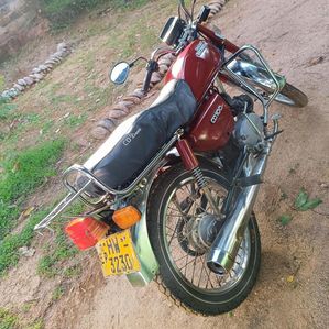 Hero CD 100 2004 - Image 3