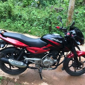 Bajaj Pulsar 150 2015 - Image 3