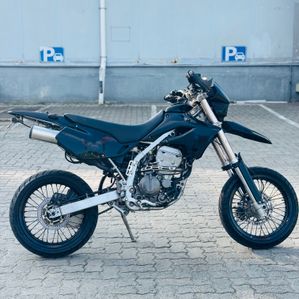 Kawasaki D Tracker D2 2016 - Image 2