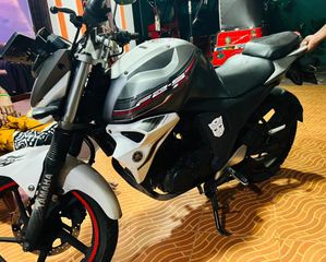 Yamaha FZ S 2016