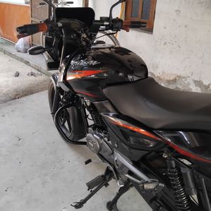 Bajaj Pulsar 150 2019 - Image 3