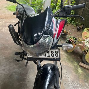 Bajaj Discover 2010 - Image 2
