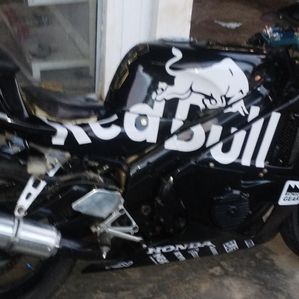 Honda CBR 2004 - Image 3