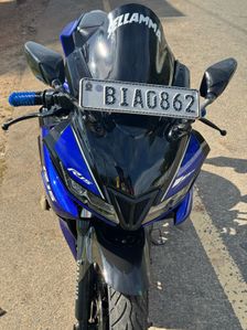 Yamaha R15 2019