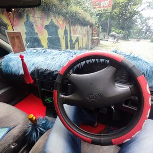 Kia Sephia 1998 - Image 3