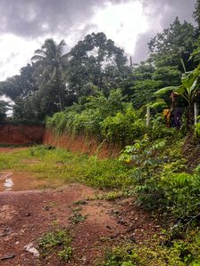 Affordable Land Near Main Road Heiyanthuduwa