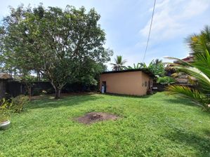 Nugegoda : 16 Perches High Commercial Land for Sale in Mirihana for sale in Colombo, Colombo