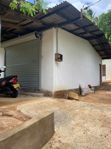 Land with House for Sale Katupitiya for sale in Kurunegala, Kurunegala