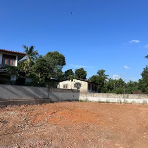 15p Bare Prime Land in Kadawatha - Image 4