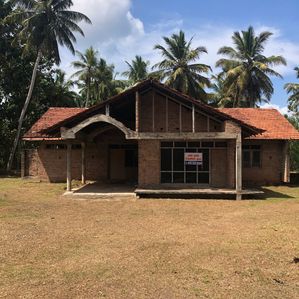 ලුණුවිල පර්චස් 120 ක ඉඩම සහ ගොඩනැගු නිමනොකල නිවස විකිනීමට ඇත - Image 3