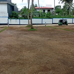 Luxury Gated land in Athurugiriya - Image 2