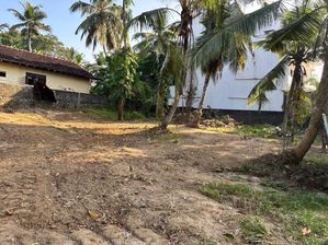 For Sale Prime Land in Koswatta