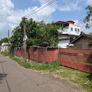 Land for Sale in Housing Scheme Kiribathgoda - Image 2