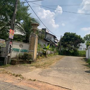Land for Sale Millenium City Athurugiriya - Image 2