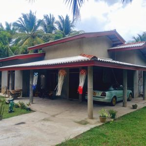 Land with House for Sale in Hambantota - Image 2