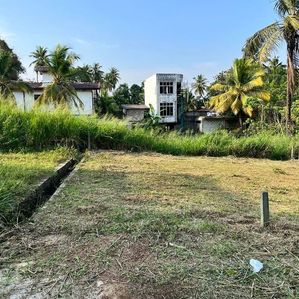 Land For Sale Makola Y Junction (LA-GAMMK-45) - Image 3