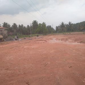 කුලියාපිටිය හෙට්ටිපොල ප්‍රධාන මාර්ගයට මුහුණලා - Image 2