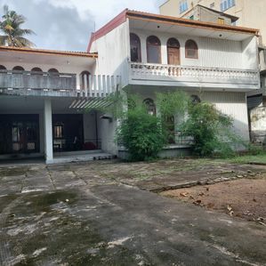 Land with Two story House For sale in Colombo 05 - Image 2
