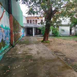 Land with Two story House For sale in Colombo 05 - Image 3