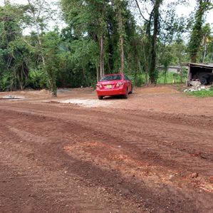 Land at Makola - Image 3