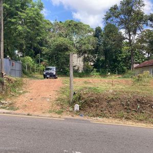 Land for Sale in Mahara - Image 2