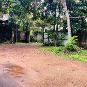 Land for Sale in Pannipitiya - Image 2