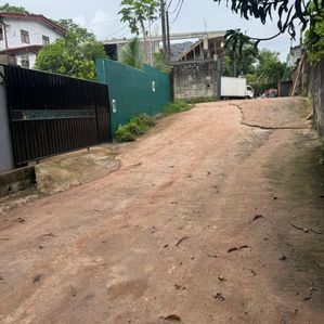 Land for Sale in Battaramulla - Image 2