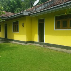 2.25 Acre Land with House for Sale in Pallebadda Facing Kataragama Road - Image 2