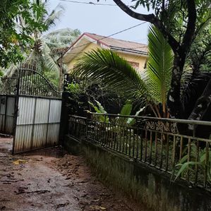 Land with Two Houses Sale Kosgama - Image 2